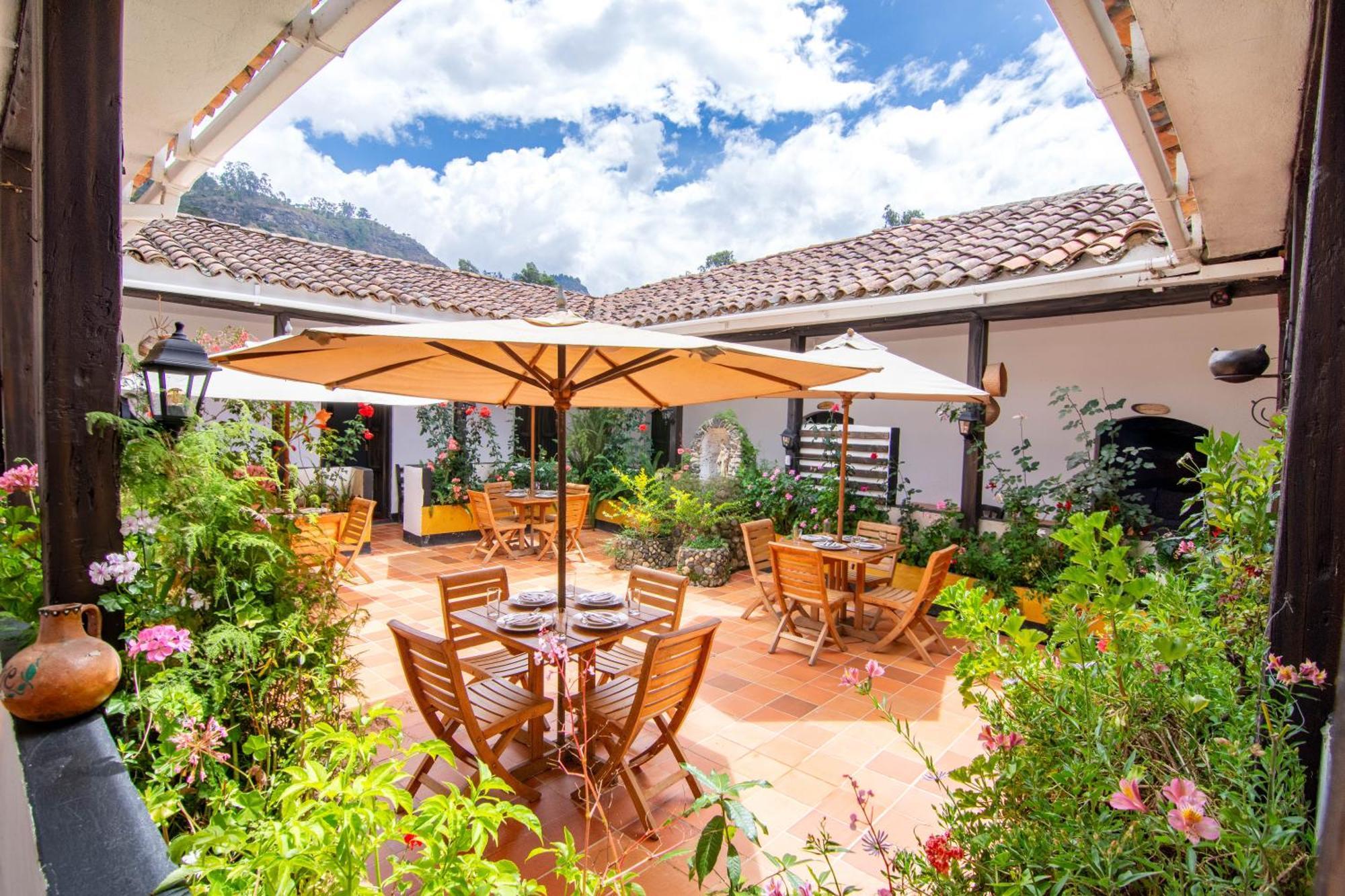 Hotel Casa Del Colibri Гуйкан Экстерьер фото