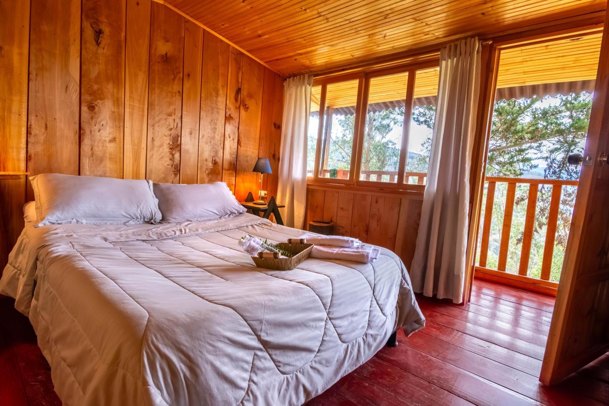 Hotel Casa Del Colibri Гуйкан Экстерьер фото